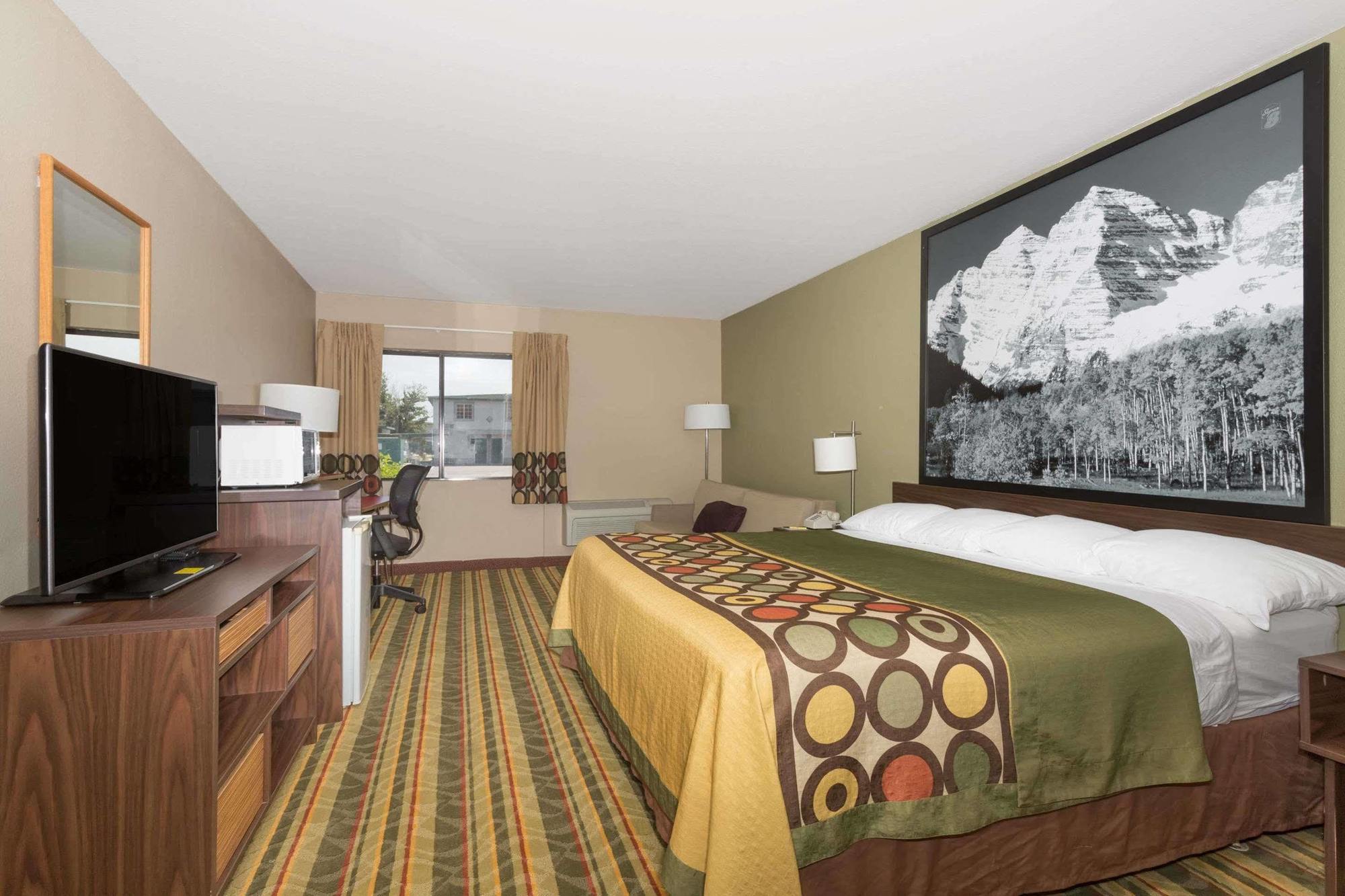 Super 8 By Wyndham Sterling Co Hotell Eksteriør bilde